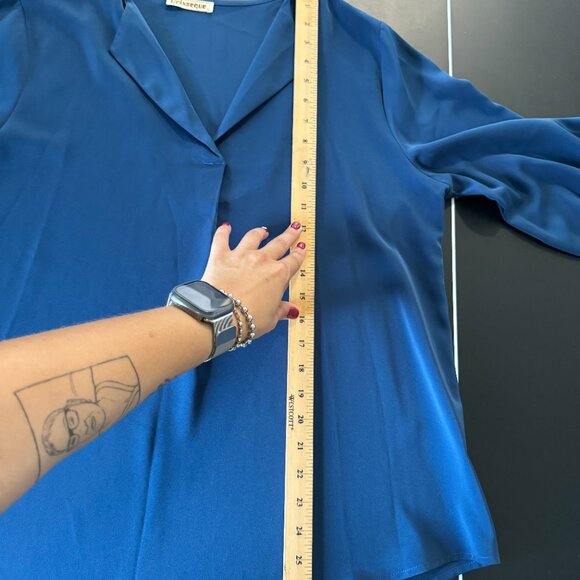 Unixseque Blue Satin Blouse with 3/4 Puff Sleeves Size L - Picture 6 of 7